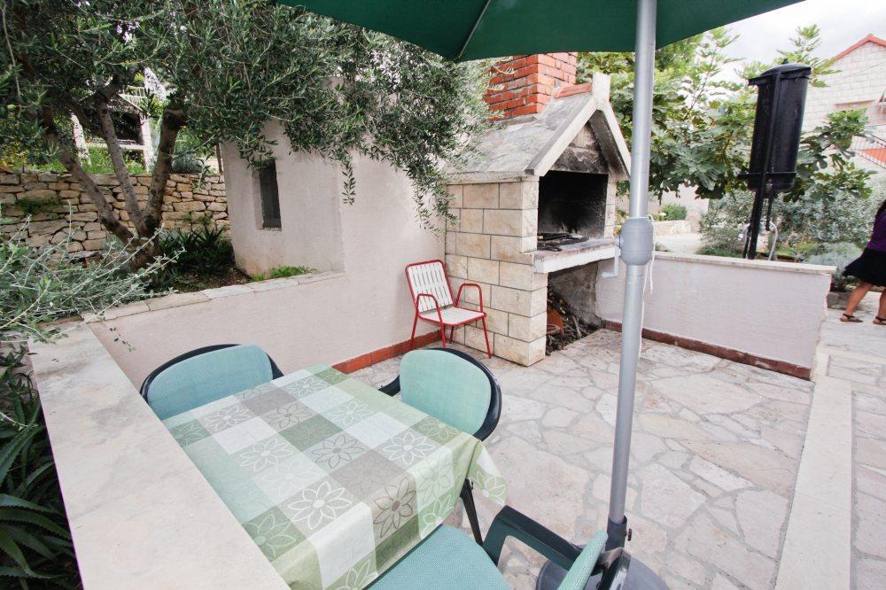 Apartment Miljenko Tomic สปลิตสกา ภายนอก รูปภาพ